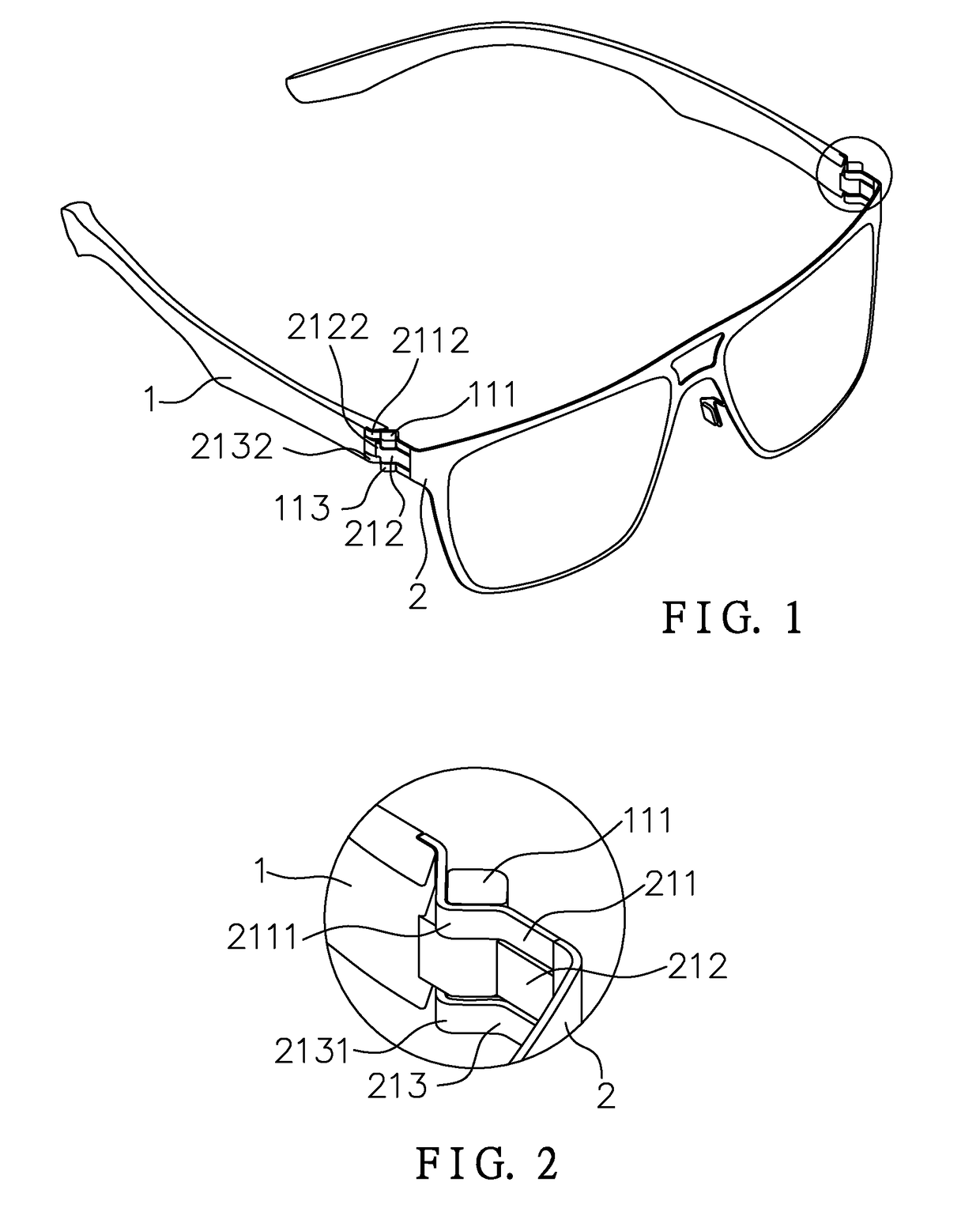 Connection structure between frame and legs of eyeglasses