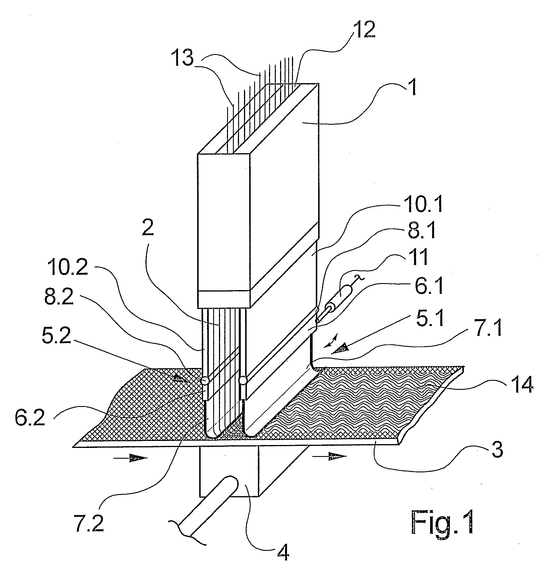 Device for Stacking Synthetic Fibers to Form a Nonwoven