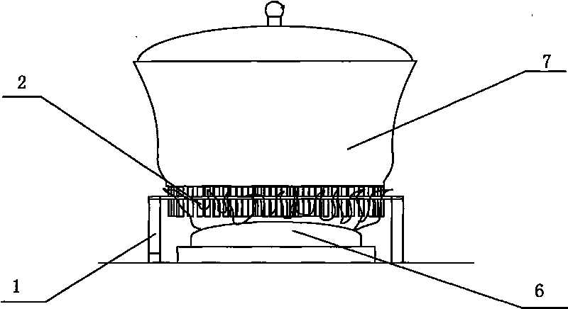 Effect-enhancing and energy-saving frame of cooking cover