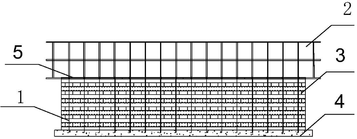 Self-bearing type grass brick house and construction process thereof