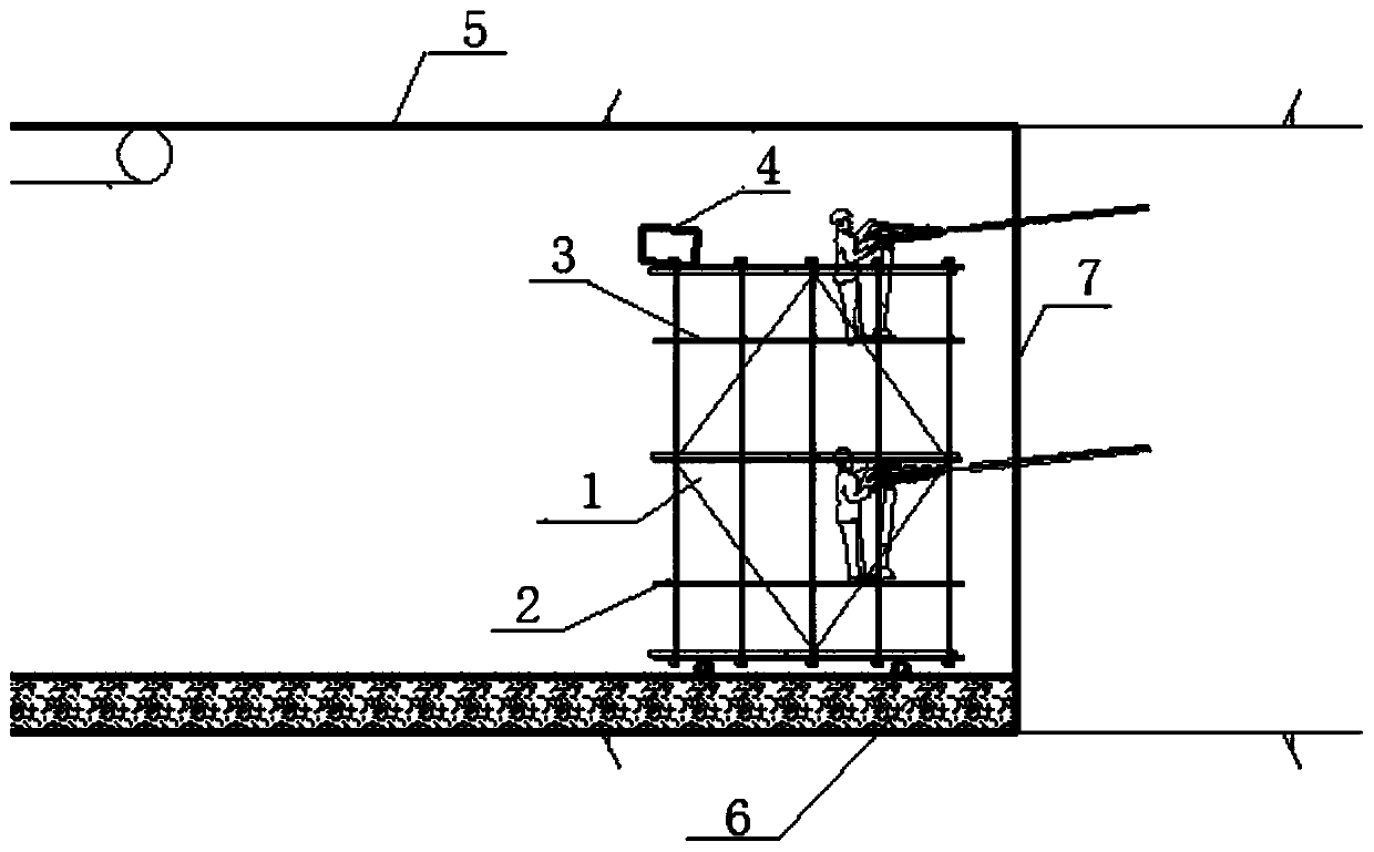 Mobile platform device for accelerating cooling of high-temperature section of tunnel