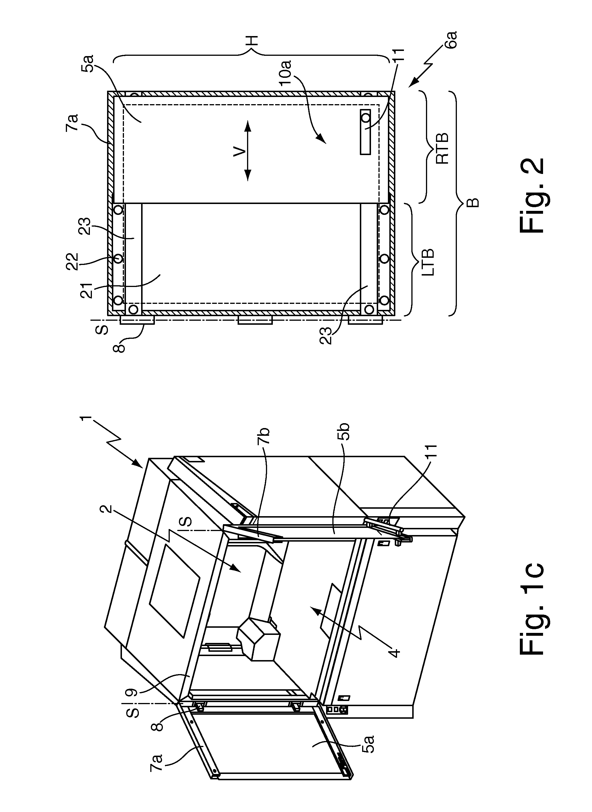 Door configuration with a pivoting door and sliding door function wich can be actuated by a single actuating element