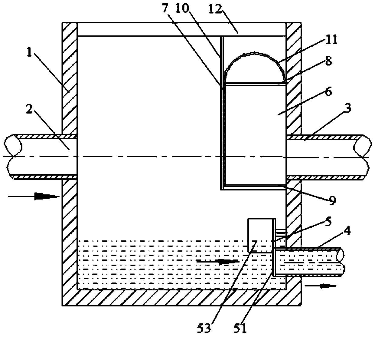 A device for discarding primary rainwater