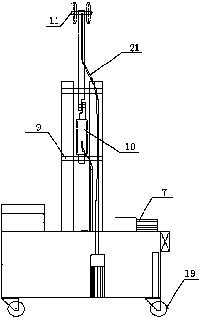 Movable folding arm type rotary water-spraying dust-removing device