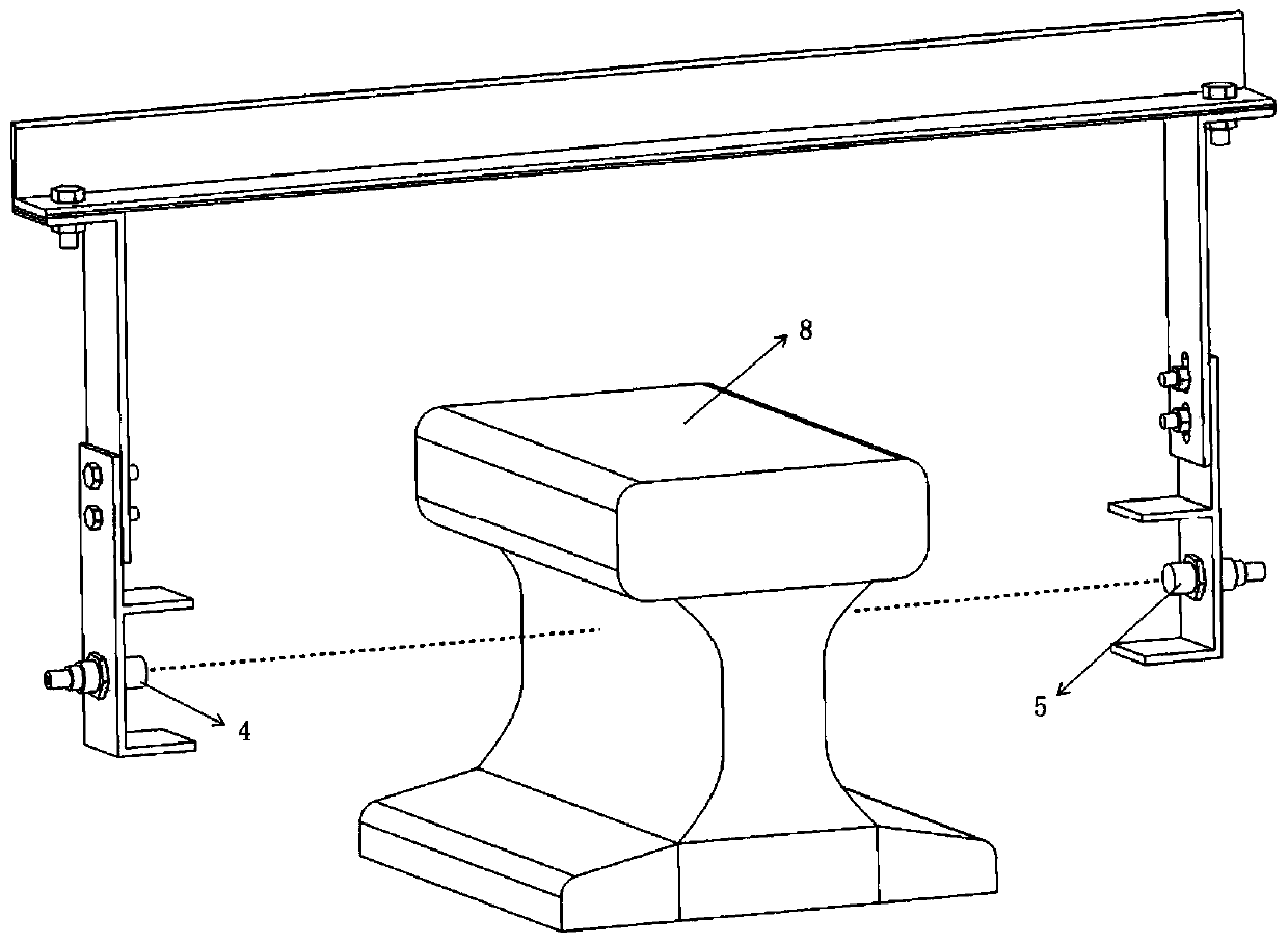 Vehicle-mounted detection device for port track