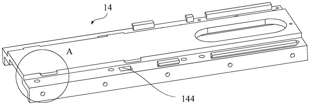 Bracket assembly, surgical instrument for surgical robot, and surgical robot