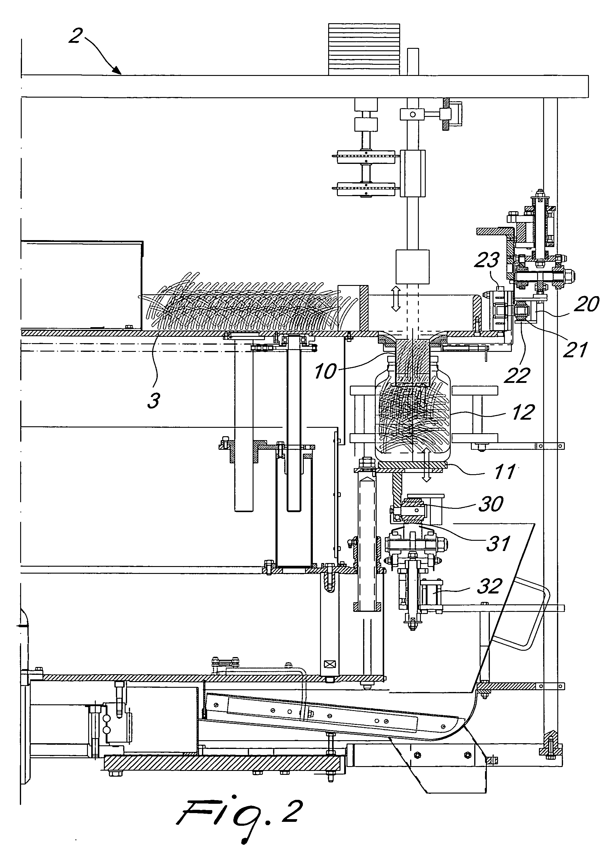 Circular filling machine particularly for slender and elongated products