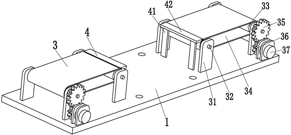 Automatic detecting device for compressive strength of corrugated case for logistics packaging