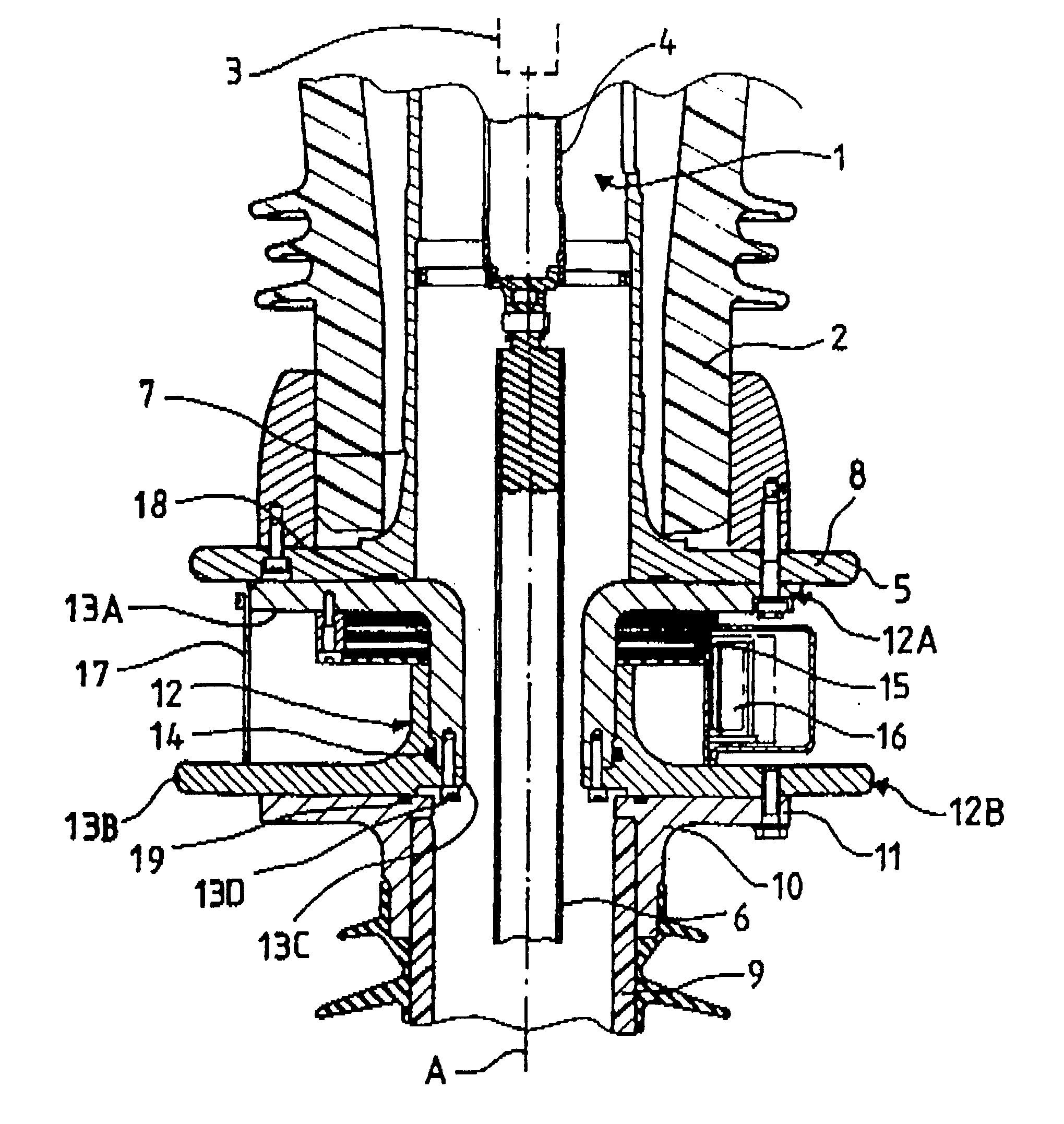 Gas-insulated circuit-breaker with an integrated electronic current transformer