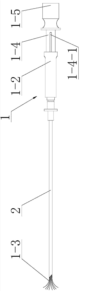 Split type multipole electrode needle compatible with magnetic resonance and radio frequency ablation