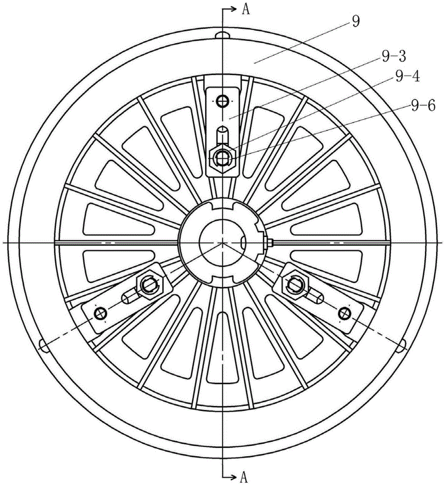 Drying and winding integrated device for silk processing