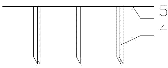 Different-plane microneedle array brain electrical dry electrode with controllable puncturing depth