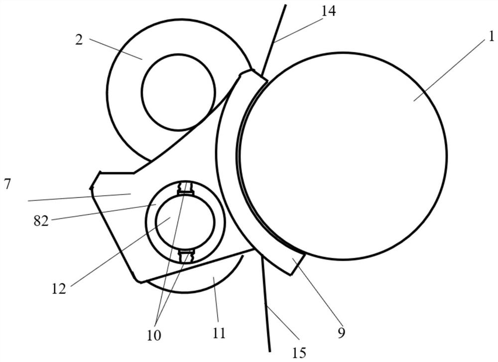 Spinning method and spinning device for transverse motion twisting on three-roller ring throstle