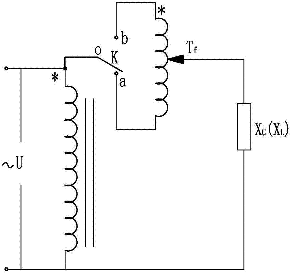 Compensation device with adjustment of reactive power capacity by autotransformer