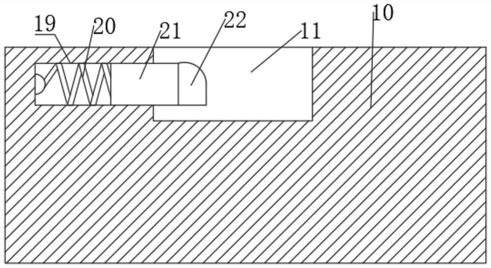 Automatic passing-through type grinding machine