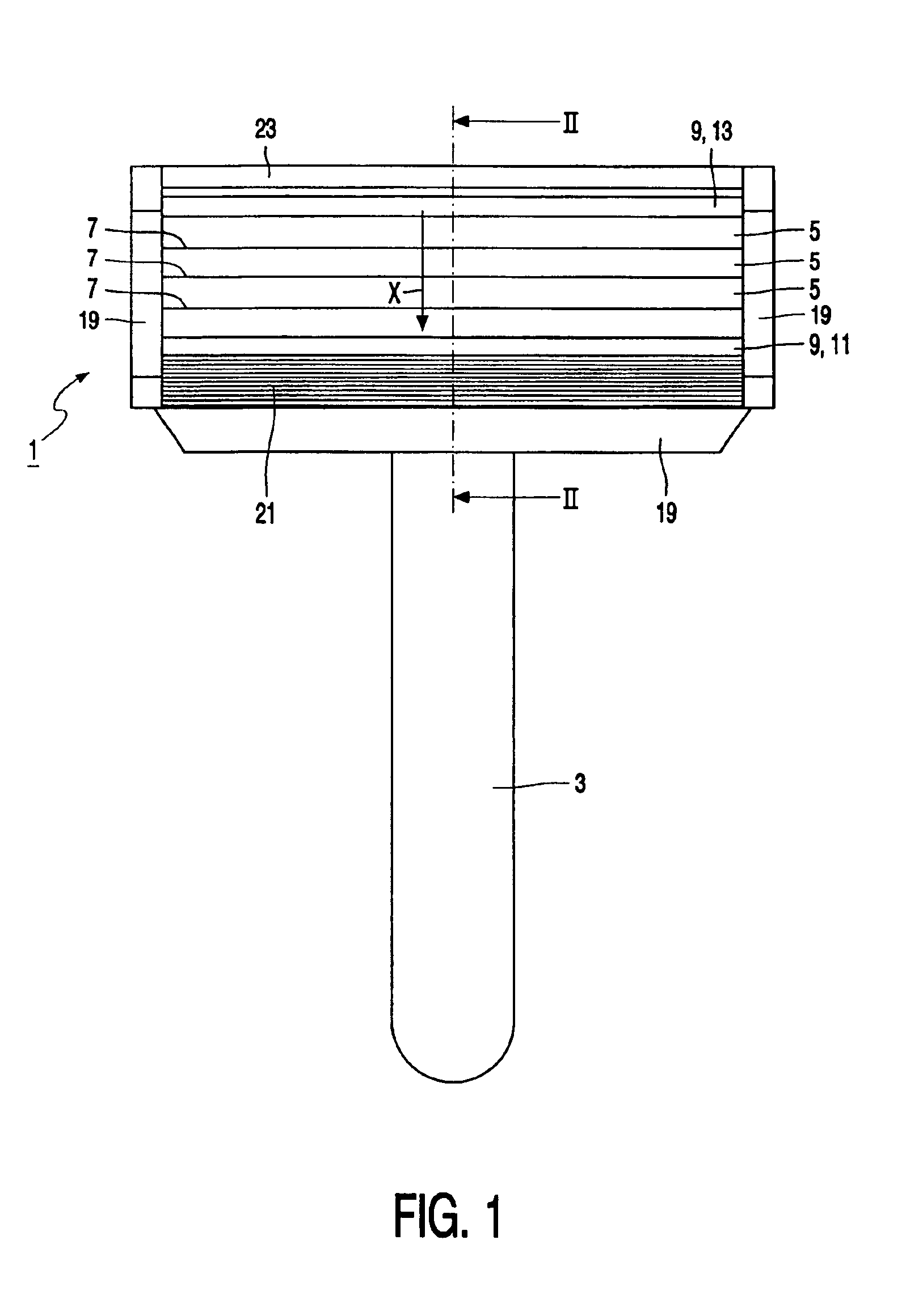 Shaver provided with a shaving head having a sub-frame and a main frame