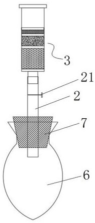 Pretreatment device applied to food polychlorophenol detection and treatment method thereof