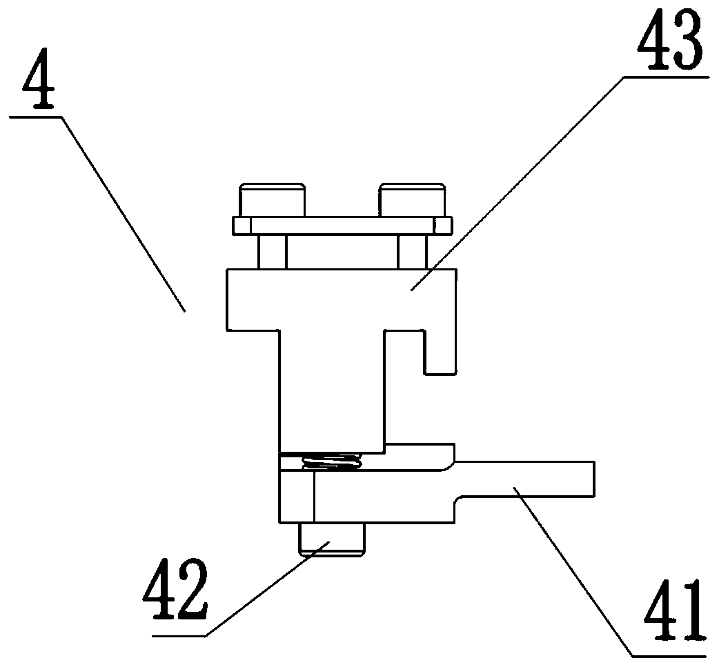 Detection card pushing mechanism for health detection device