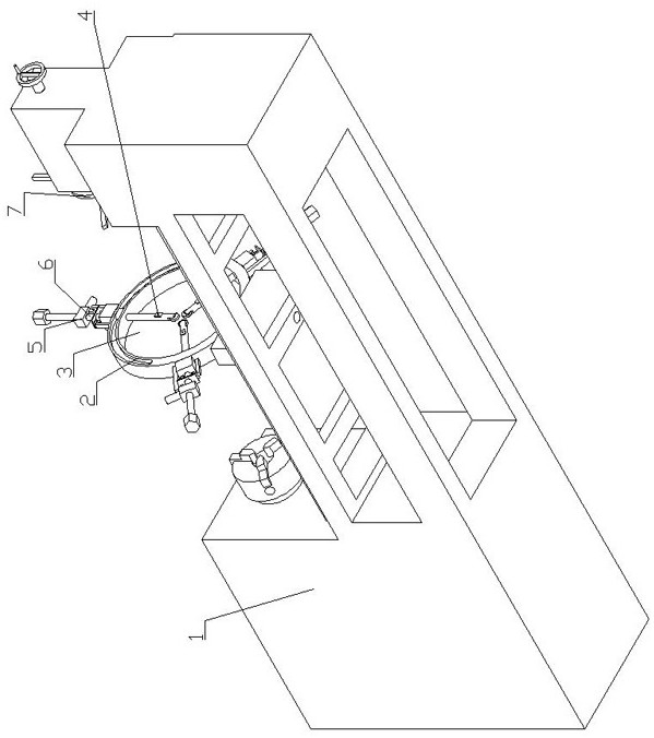 Machine tool laser compensation device for slender shaft machining and compensation method conducted though machine tool laser compensation device