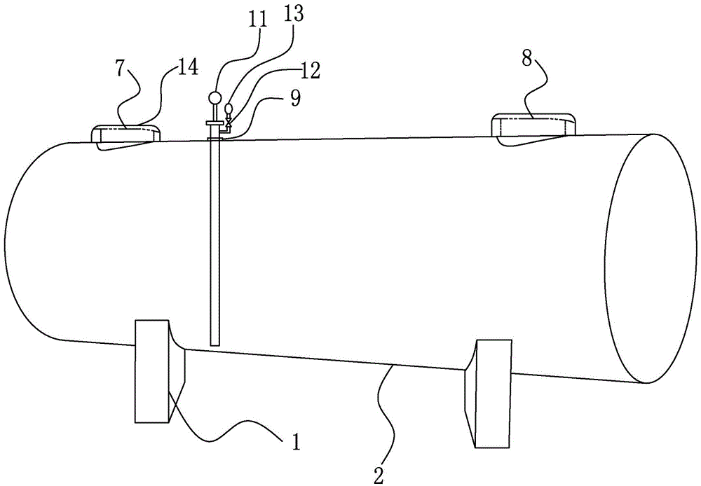 Oil storage tank with sealing property