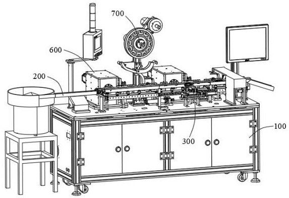 A plug-in machine for semiconductor testing and its use method