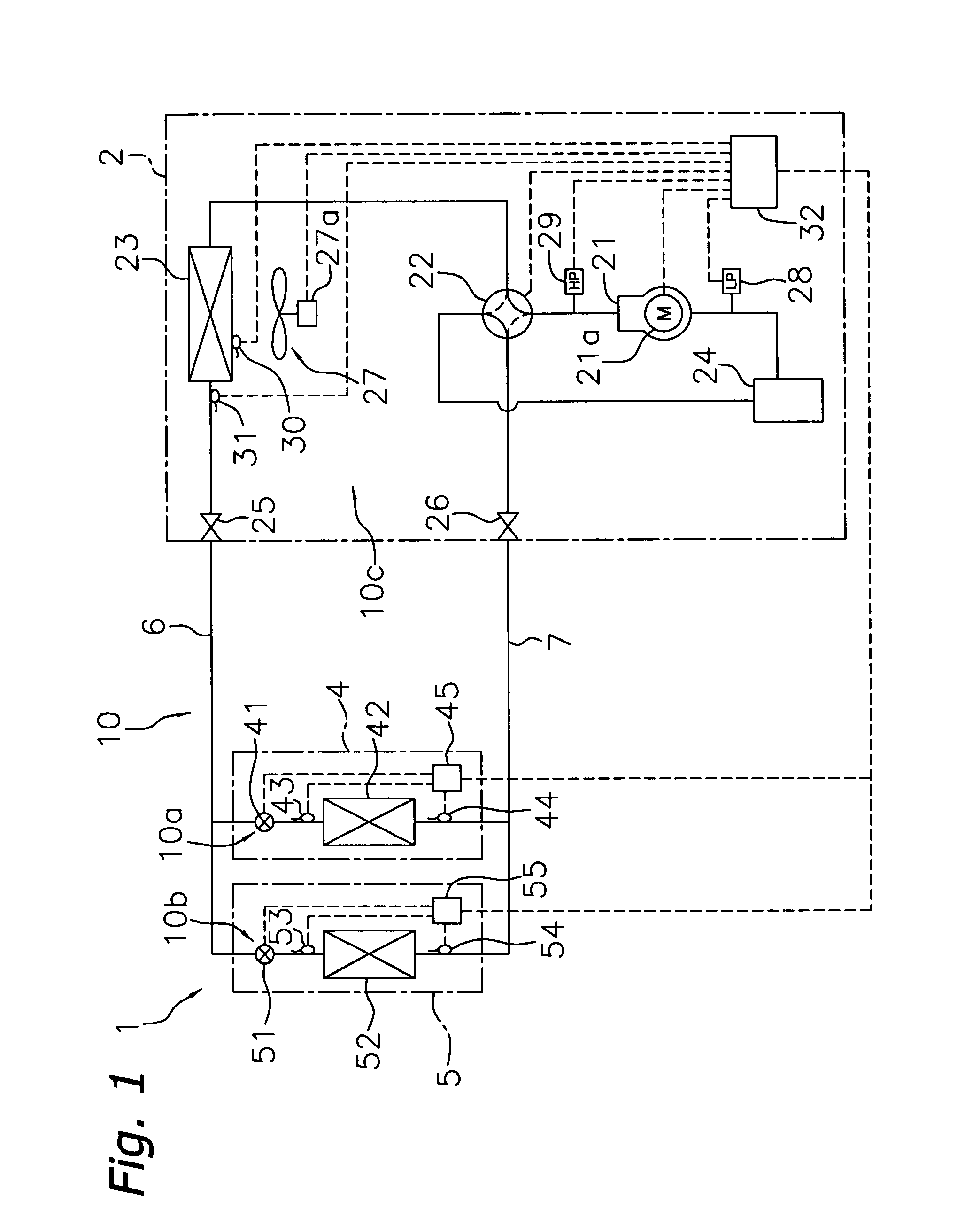 Air conditioner with refrigerant quantity judging mode