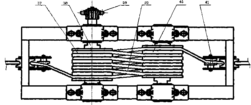 Self-propelled double-track orchard transporter