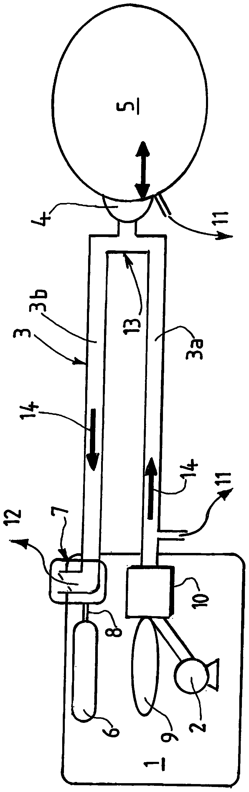 Respiratory assistance devices capable of estimating the flow rate of gas exiting through the exhalation valve