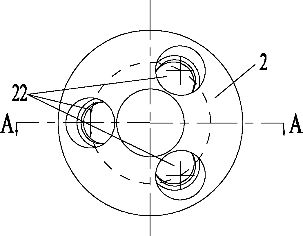 Liquid distributor and air conditioner comprising same