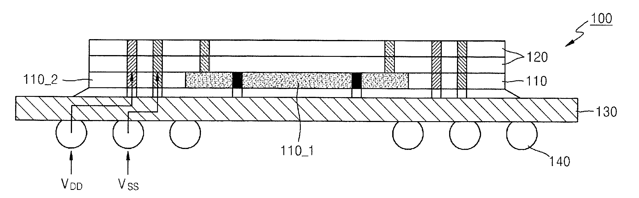 Semiconductor memory device having improved voltage transmission path and driving method thereof