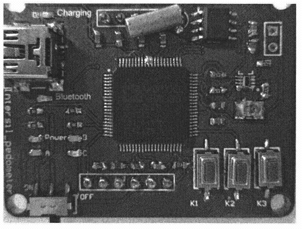 Electric pedometer based on approaching type sensing