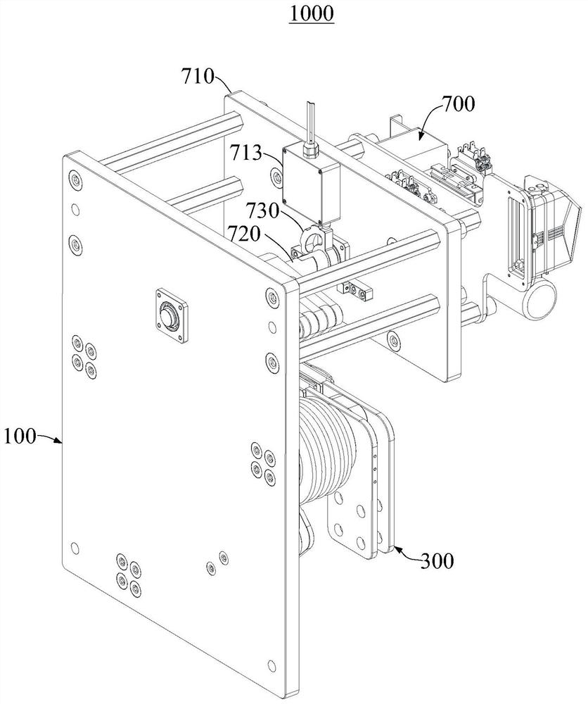 Operating device of three-station knife switch and three-station knife switch