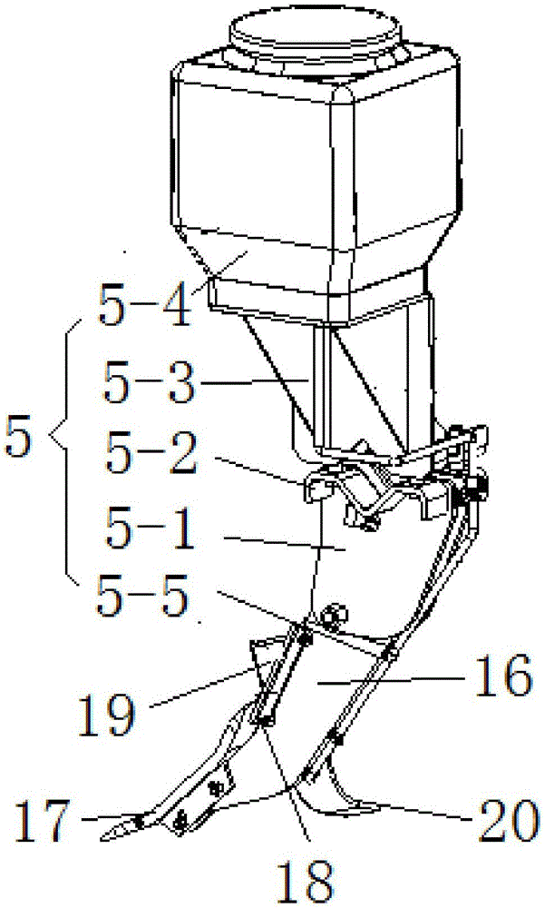 Environment-friendly all-around subsoiler with plant protection function