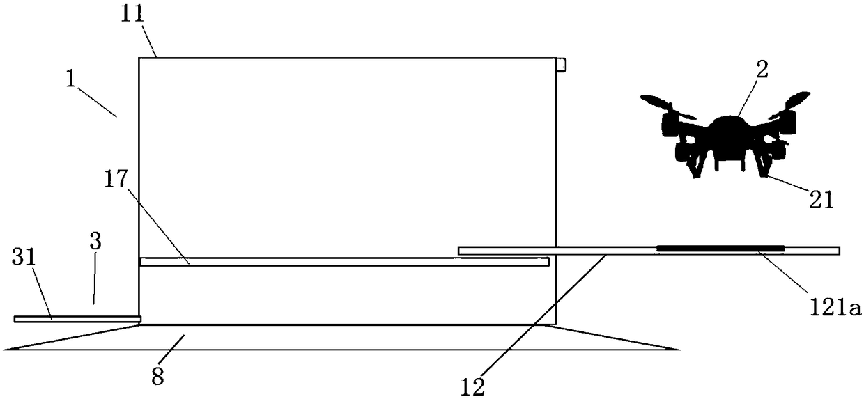 Unmanned aerial vehicle port capable of automatically charging