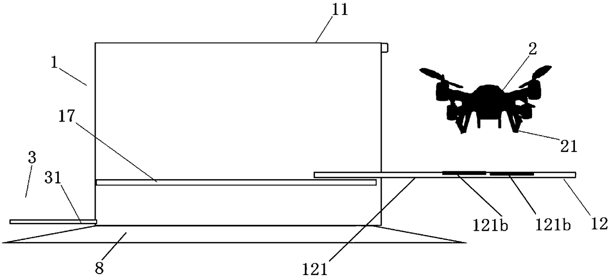 Unmanned aerial vehicle port capable of automatically charging