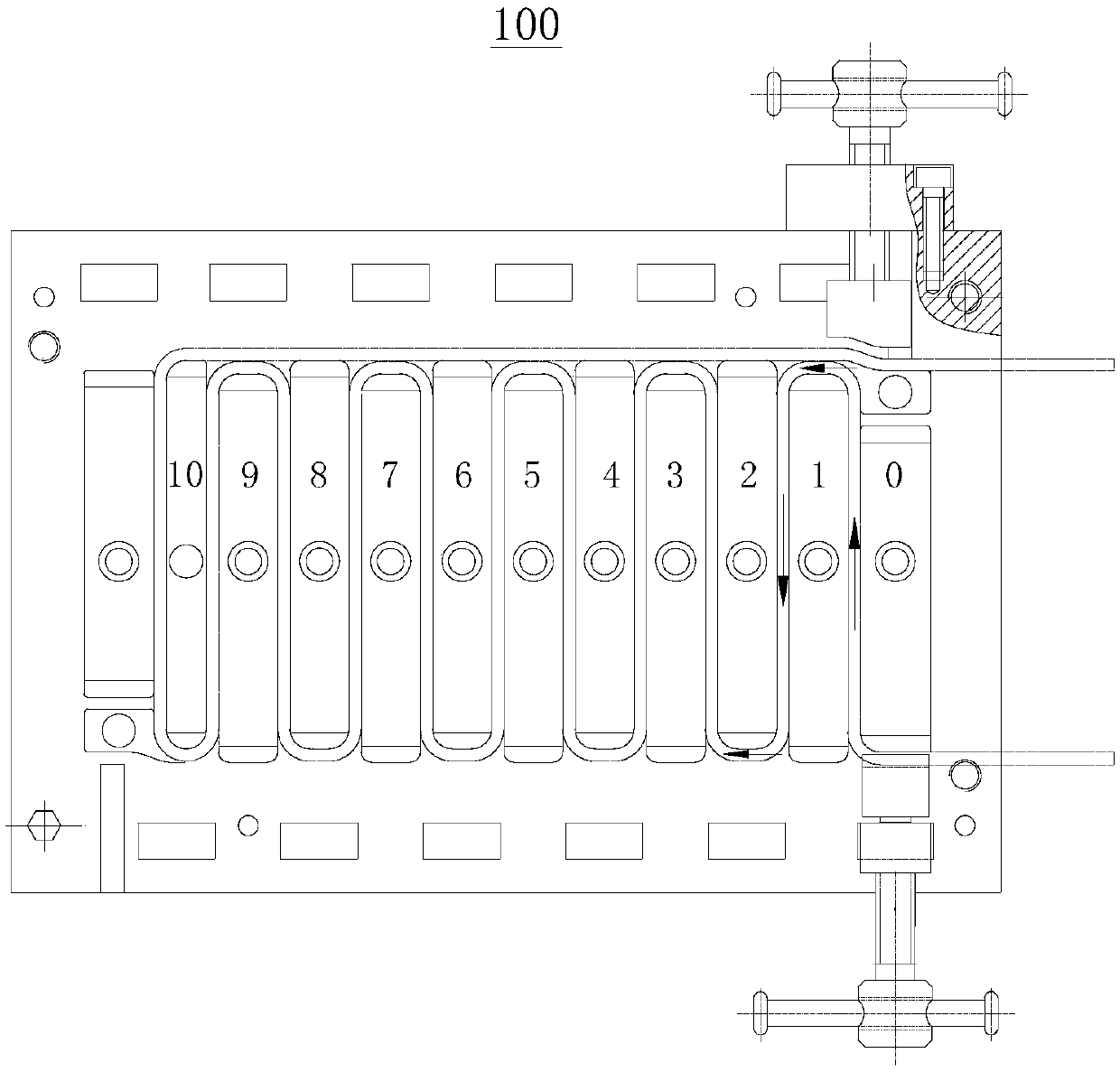 Pipe bending tool and pipe bending method