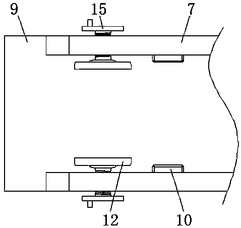 Embossing plate precise positioning mechanism for synchronous alignment floor