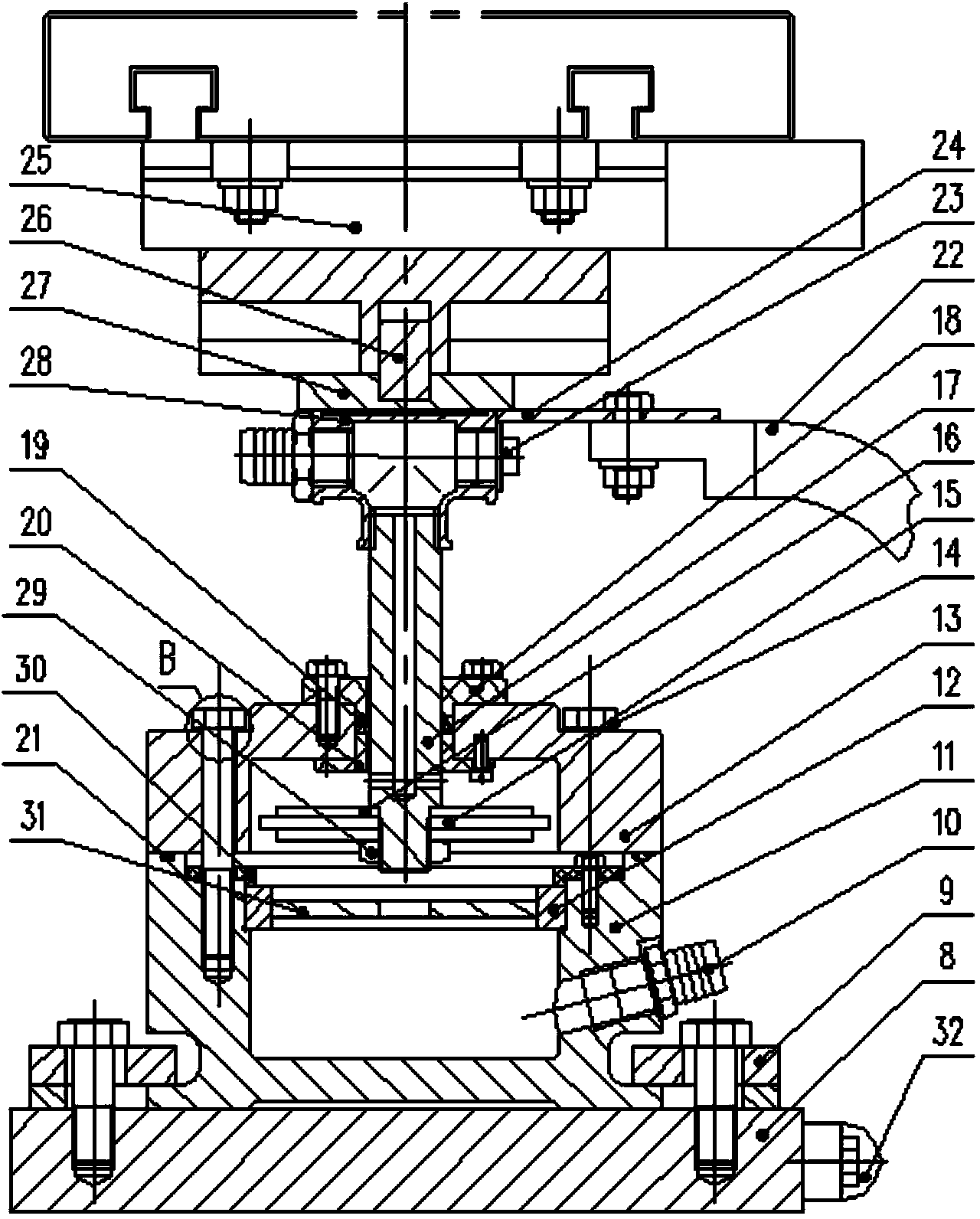 Electrochemical machining device and method for internally-oblique micro line segment gear