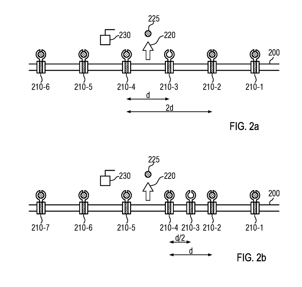 Device and method for moving transport elements in a container treatment system