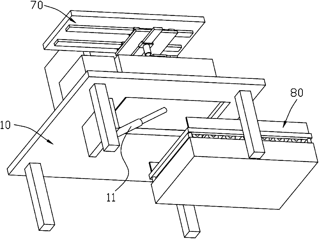 Peeling machine with water tank