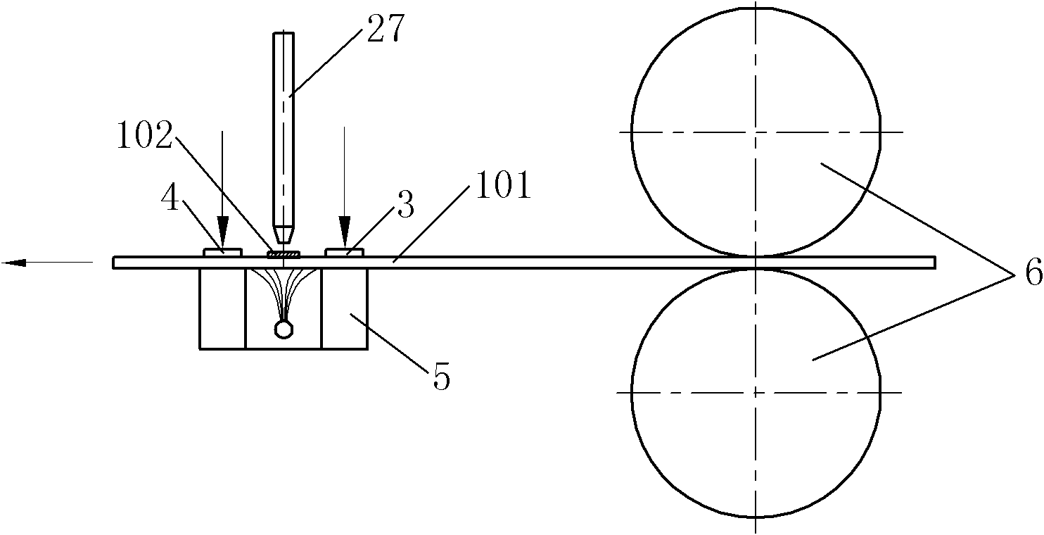 Method and equipment for manufacturing surfacing composite wear-resistant steel plate