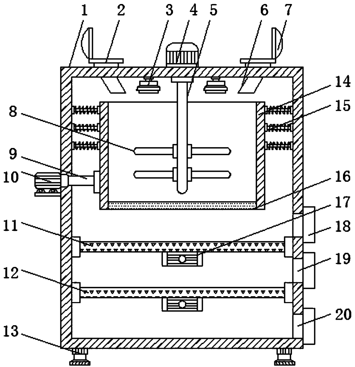 Screening device for engineering plastic processing equipment