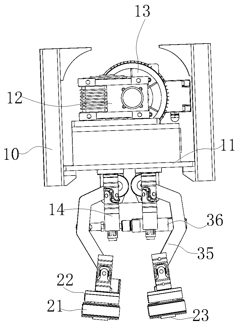 Clamping and conveying mechanism for packaging bag