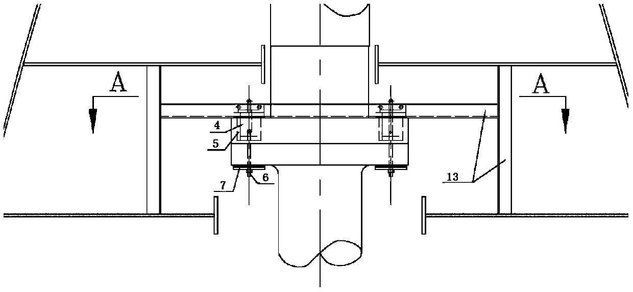 Device capable of preventing rotation in connection between ship shafting and front screw shaft and installing method thereof