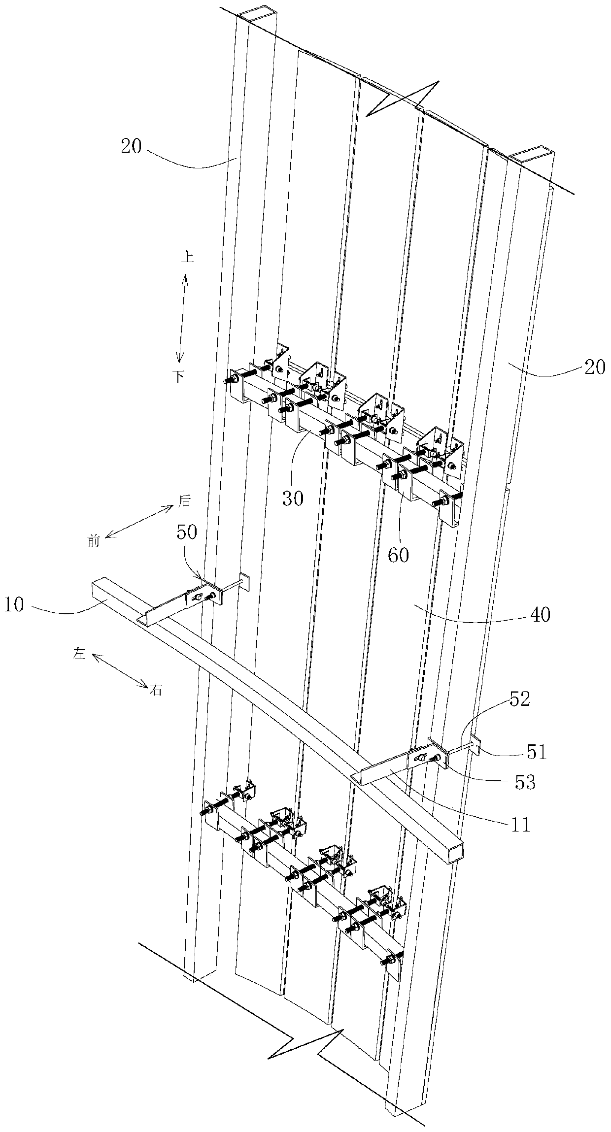 Variable-section hyperbolic C-shaped column cylindrical surface decoration construction method