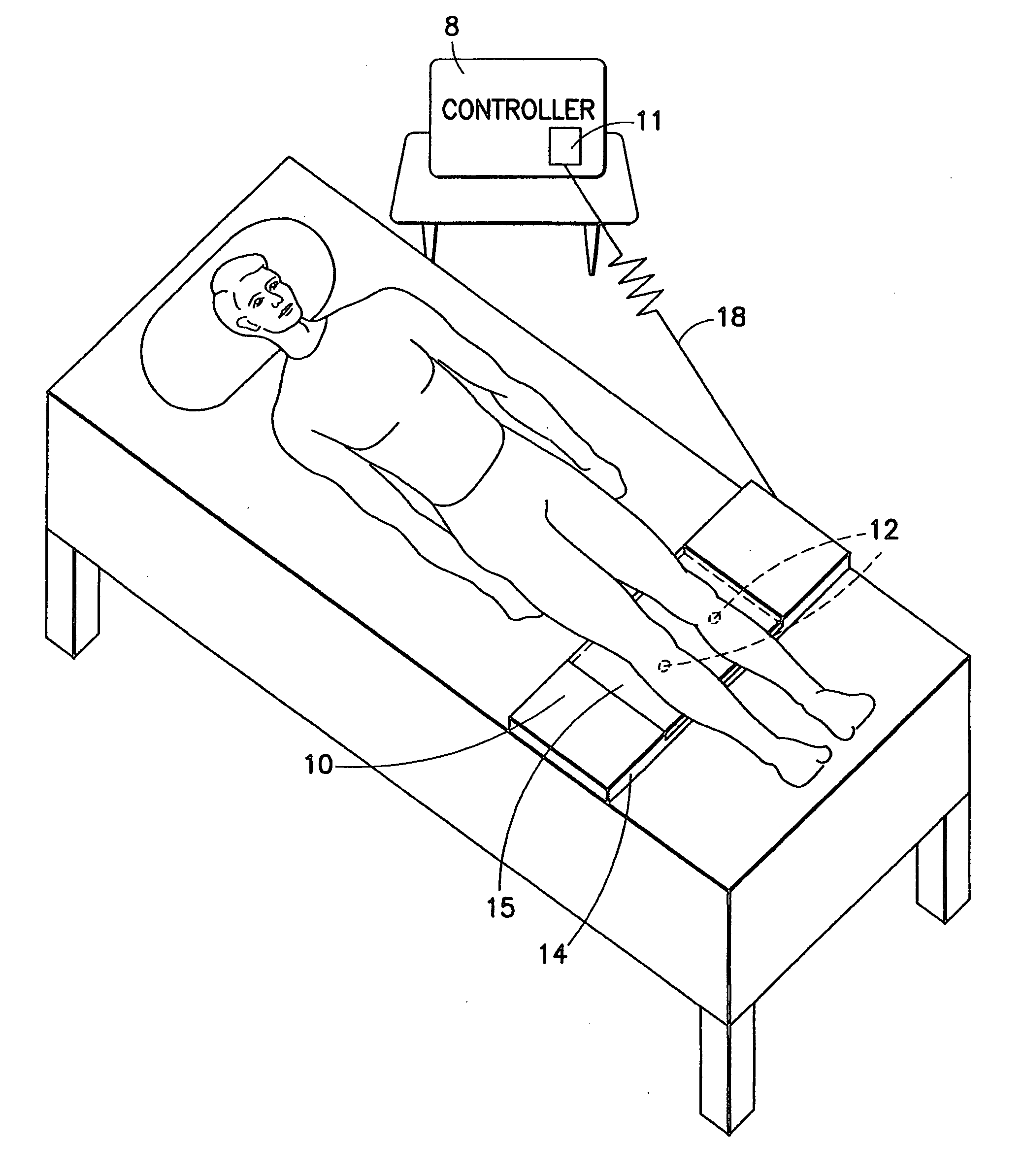 Apparatus and method for selectively transmitting vibrations to an individual situated on a support surface