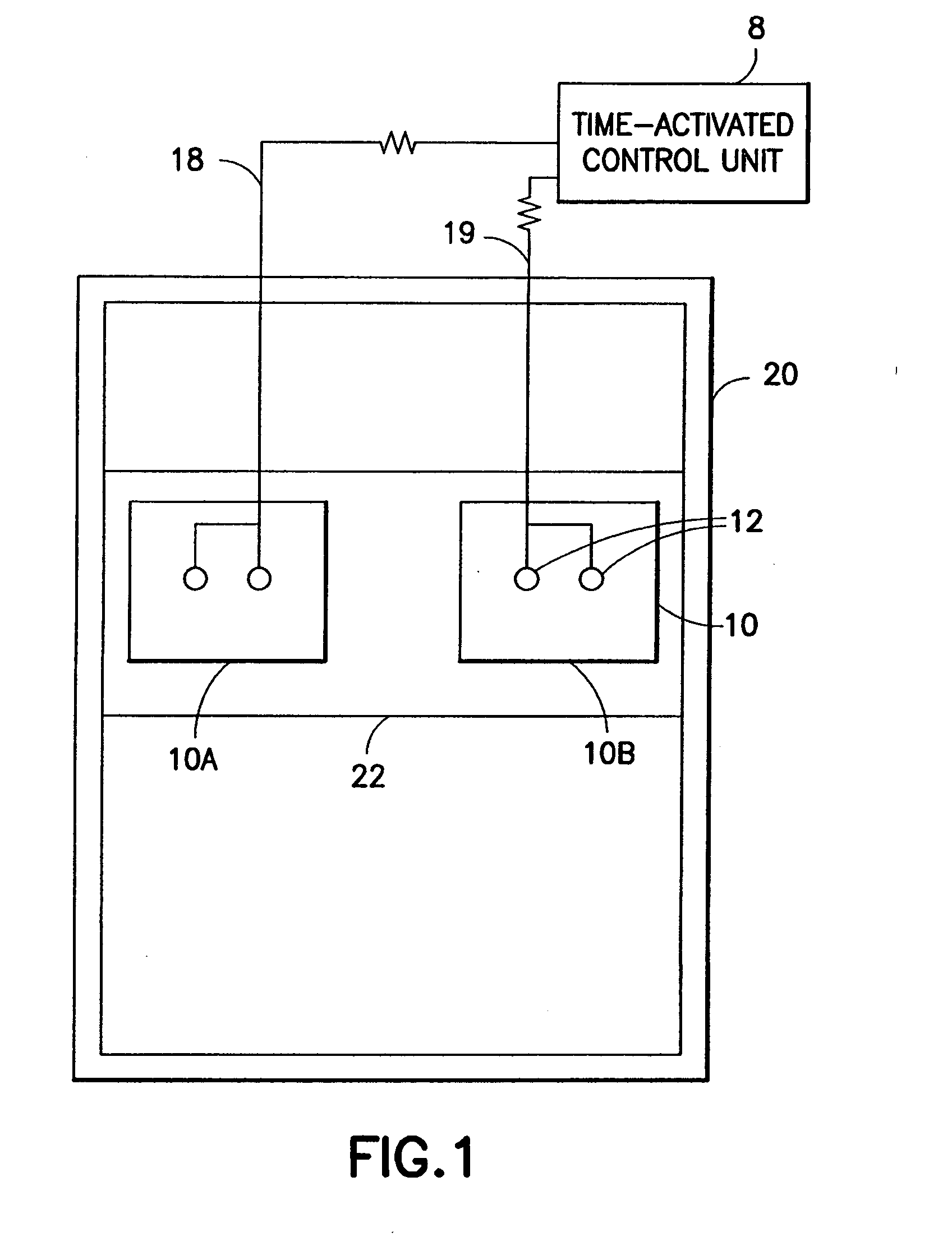 Apparatus and method for selectively transmitting vibrations to an individual situated on a support surface