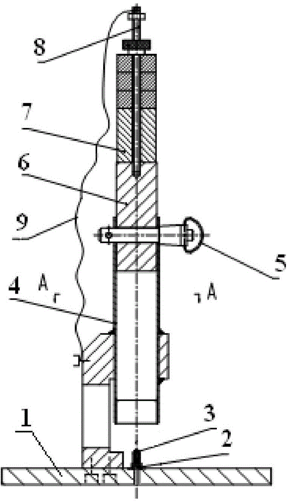 Device for punching valve casing seal chamfer