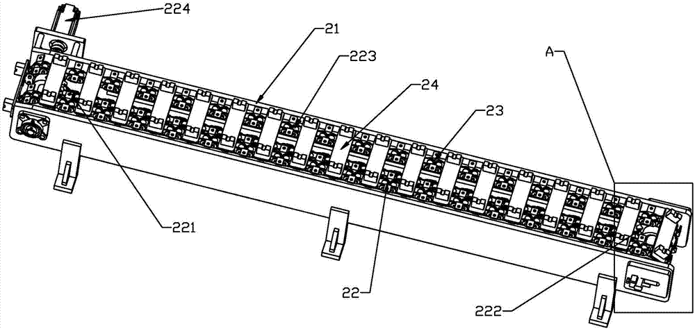 Automatic motor rotor shaft multi-level component assembling machine capable of achieving accurate machining