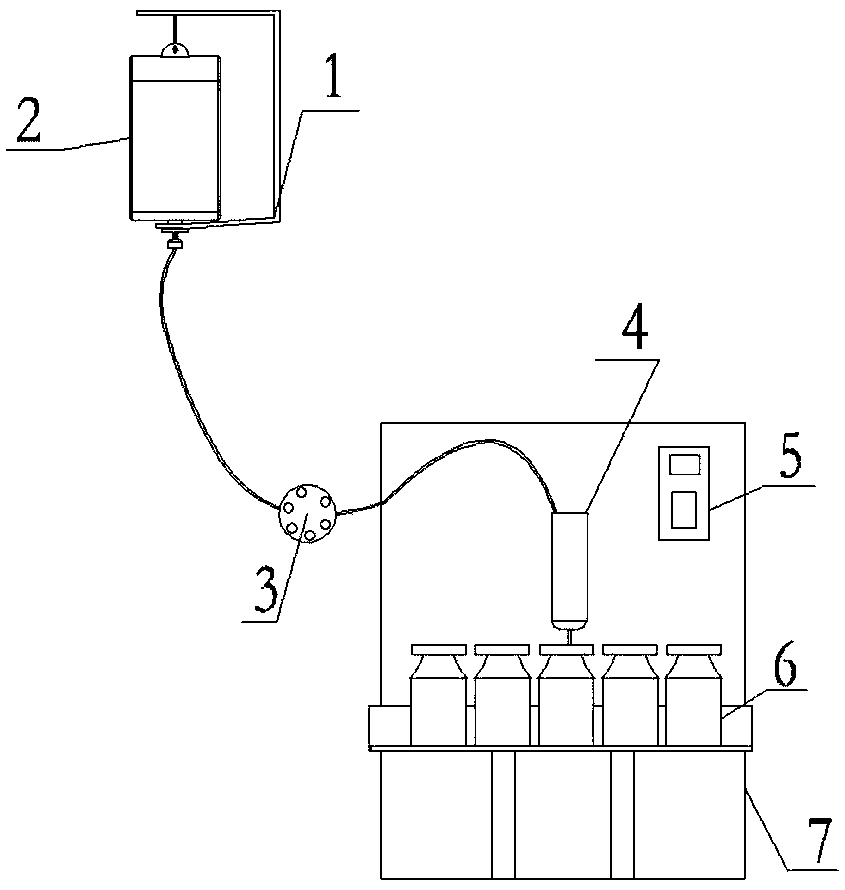 Penicillin bottle medicine dissolving device